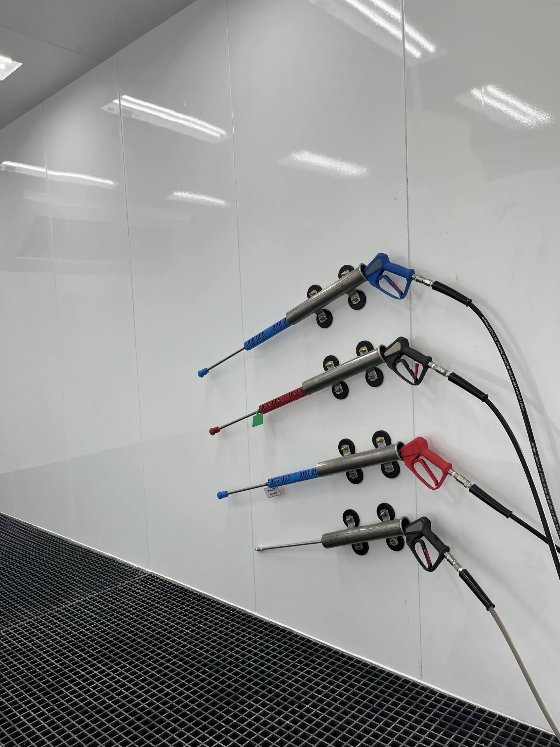 E-300 Manual Pretreatment Application System - Creative Coating Solutions