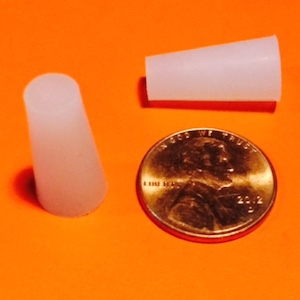 STS0375x0750-L Tapered Silicone Plug
