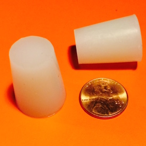STS0748-B Tapered Silicone Plugs